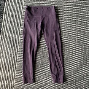 Lululemon size 8 Wunder under tight 25”